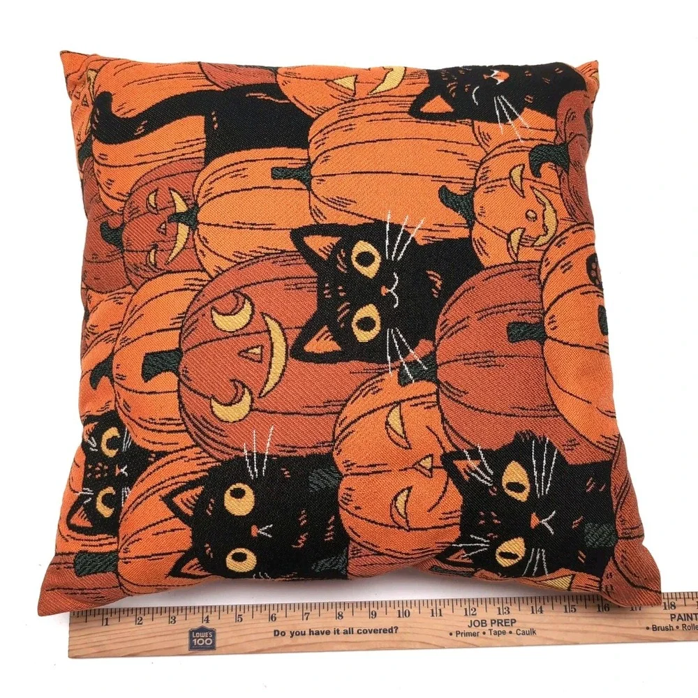 N/A halloween throw